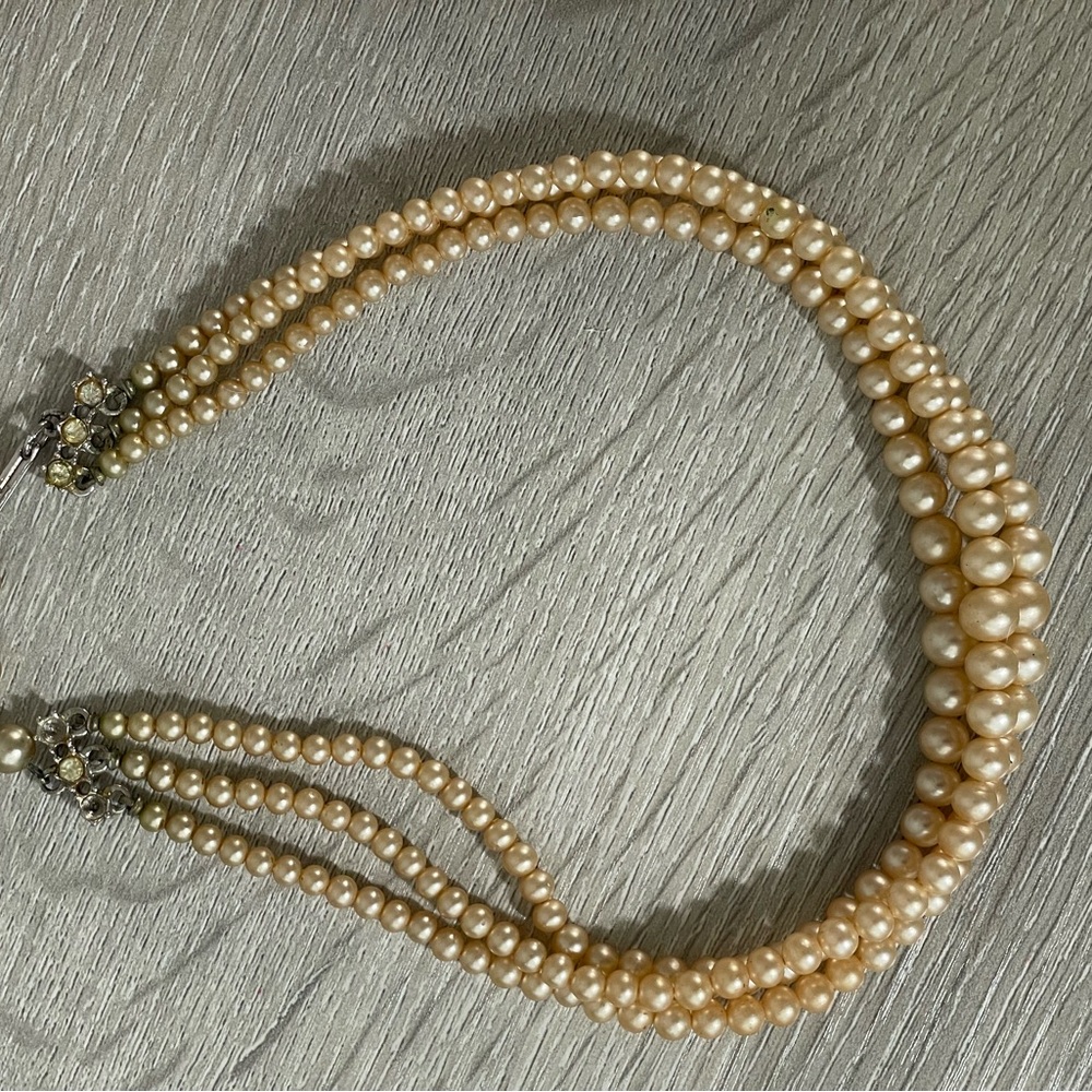 Vintage 1950s 3-Strand Choker-Style Elegant Pearl Necklace